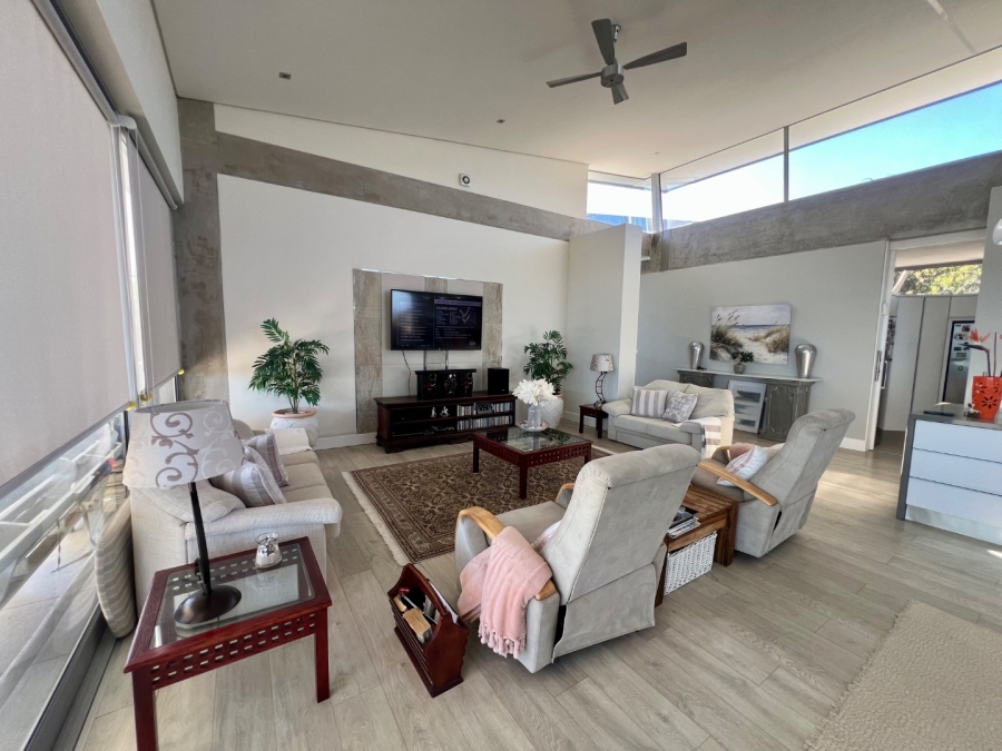 3 Bedroom Property for Sale in Oubaai Western Cape